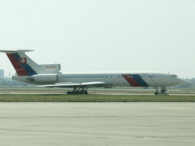 Tu –154M, lietadlo, vládny špeciál, vládna letka,