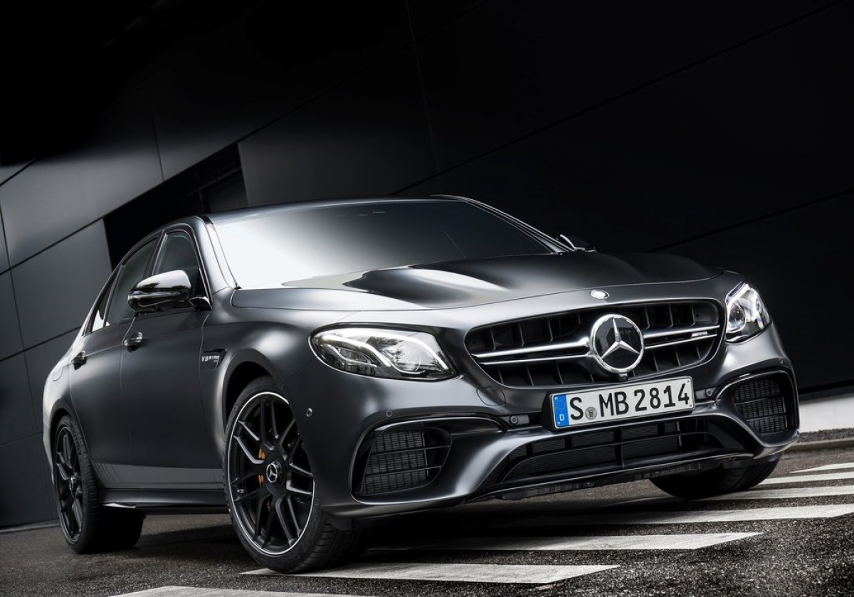 Mercedes-Benz-E63 AMG-2017-1024-06