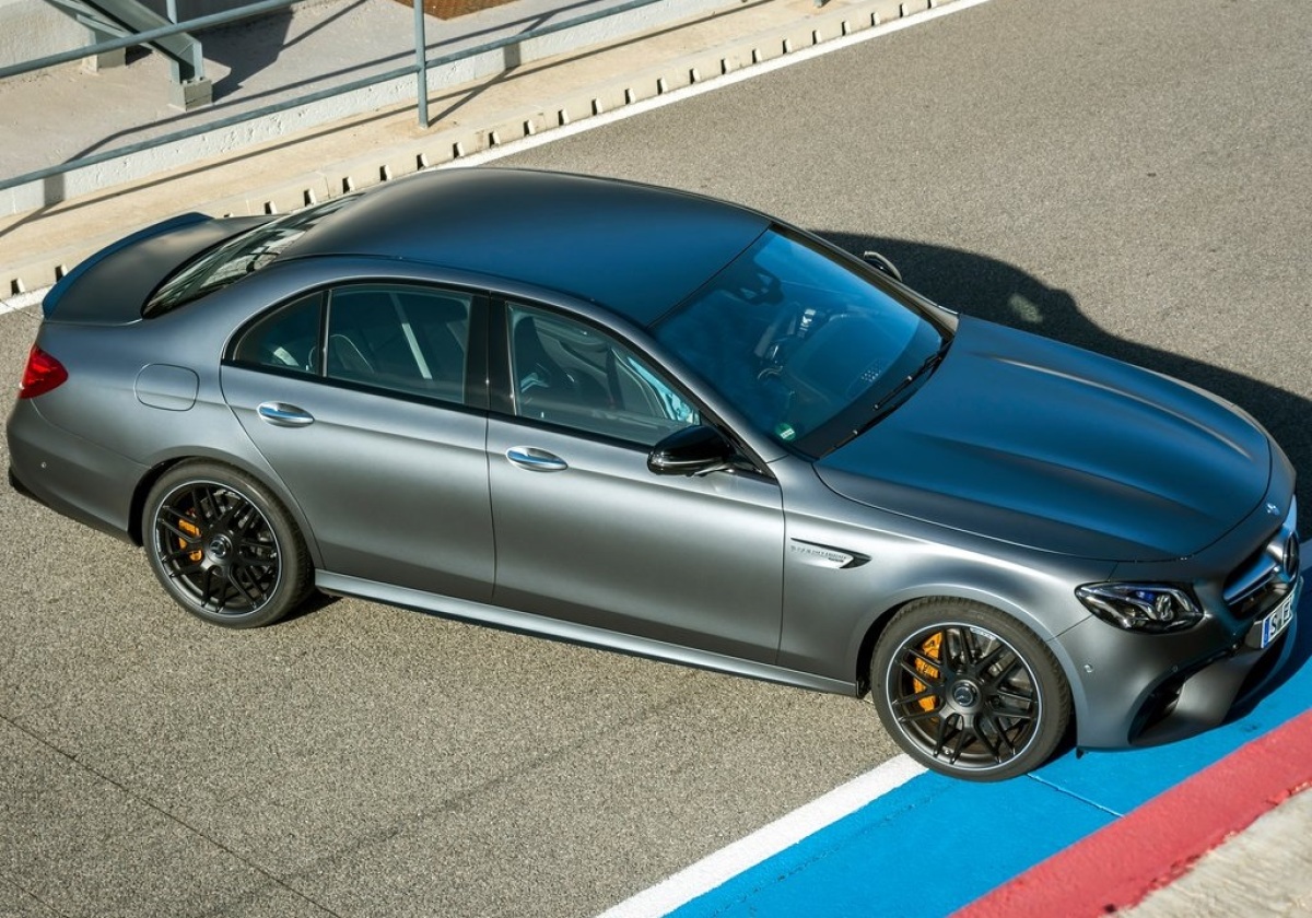 Mercedes-Benz-E63 AMG-2017-1024-0e