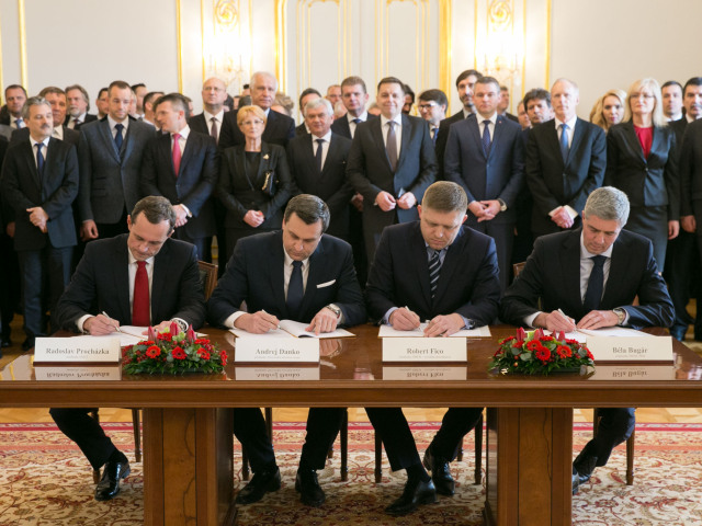 koaličná zmluva, podpisovanie, bugár, danko, procházka, fico