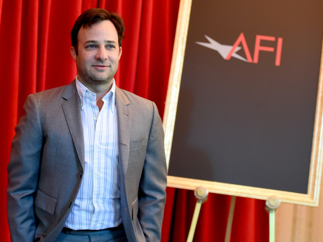 Herec Danny Strong na vyhlásení cien AFI Awards.