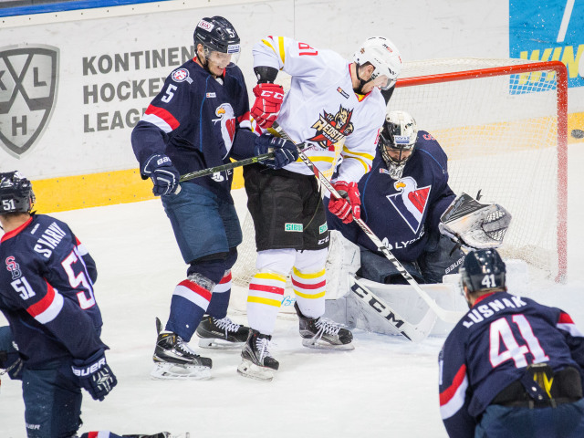red star Kchun-lun, hc slovan bratislava, pogge,