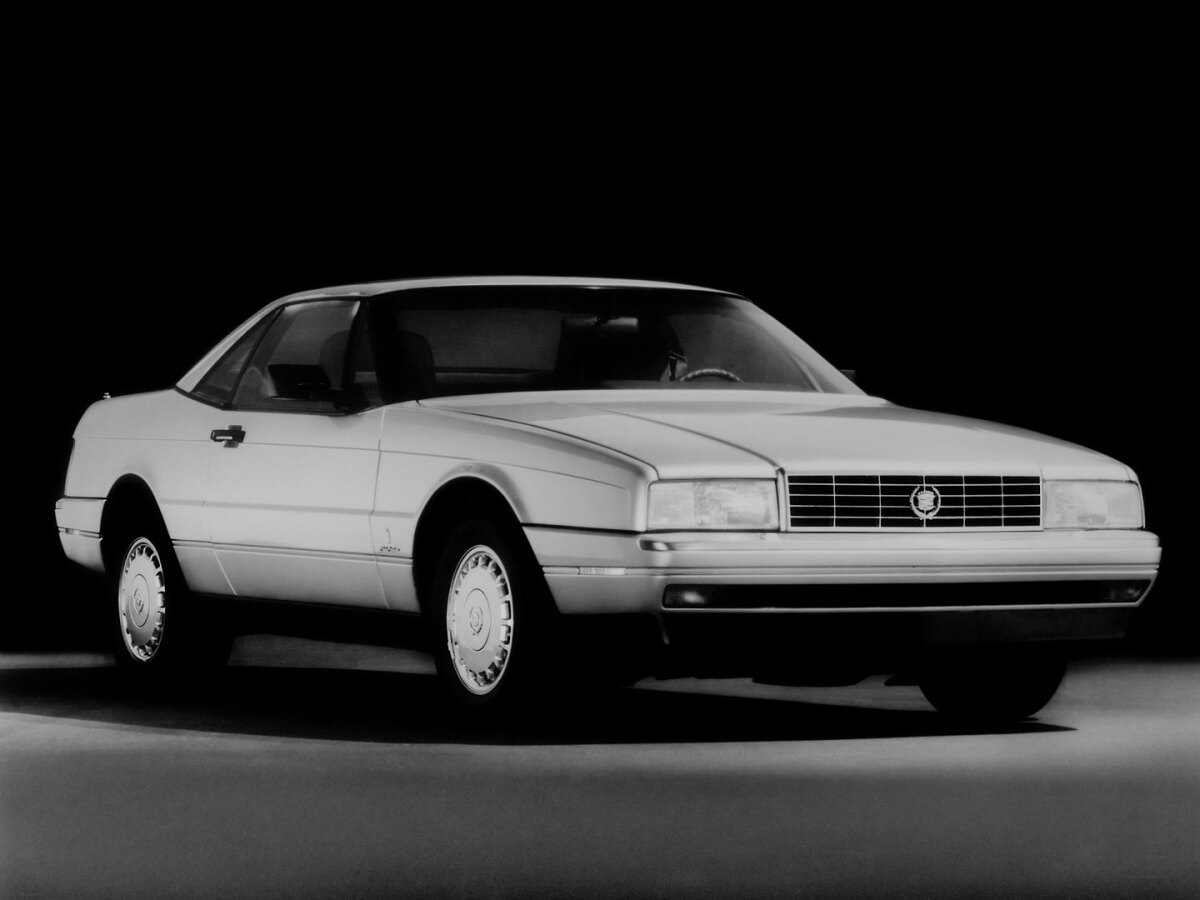 Cadillac Allanté - história