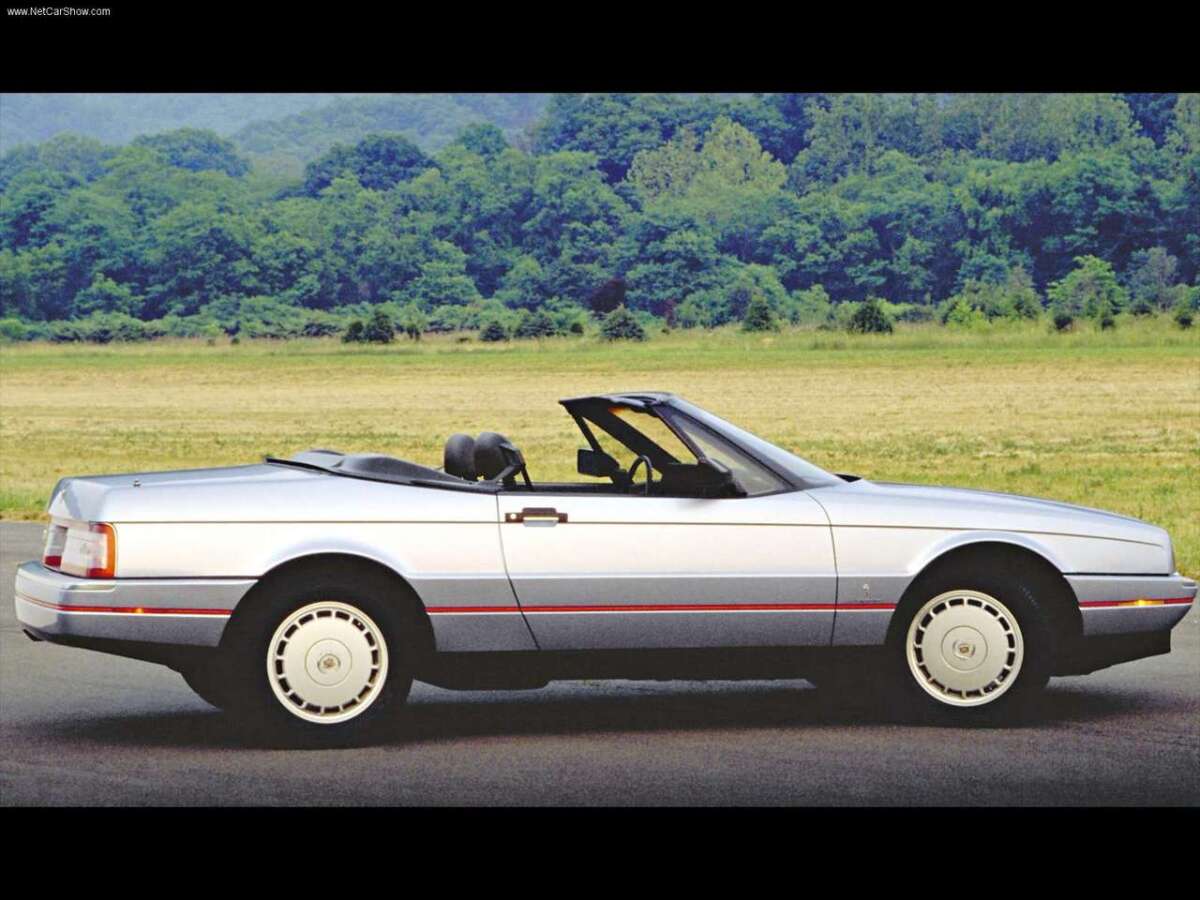Cadillac Allanté - história