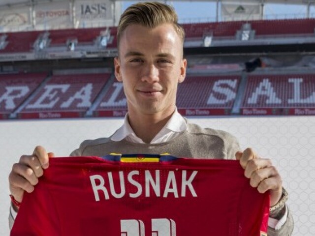 Albert Rusnák