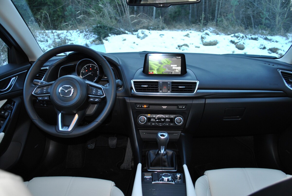Mazda 3
