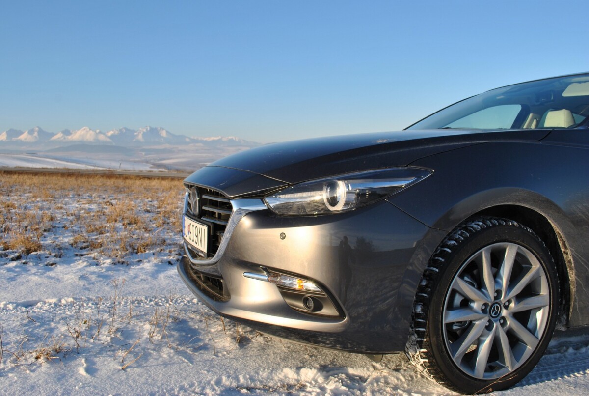 Mazda 3