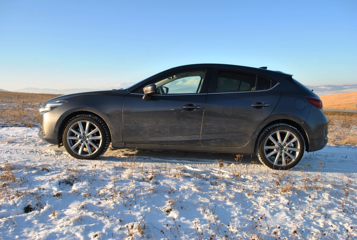 Mazda 3