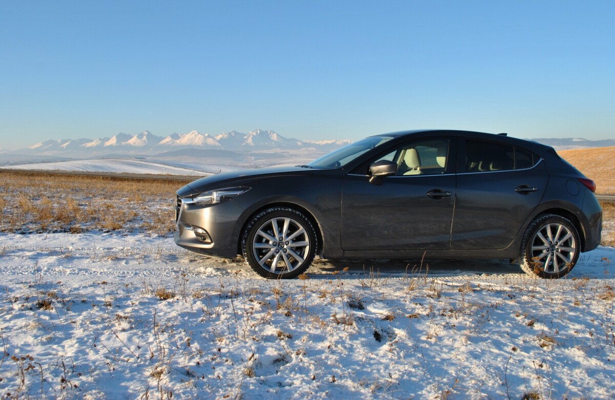 Mazda 3