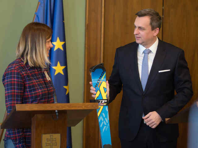 Veronika Velez-Zuzulová, Andrej Danko