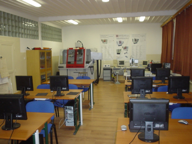 SPS_komarno inzercia