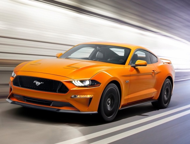 Ford-Mustang GT-2018-1024-03