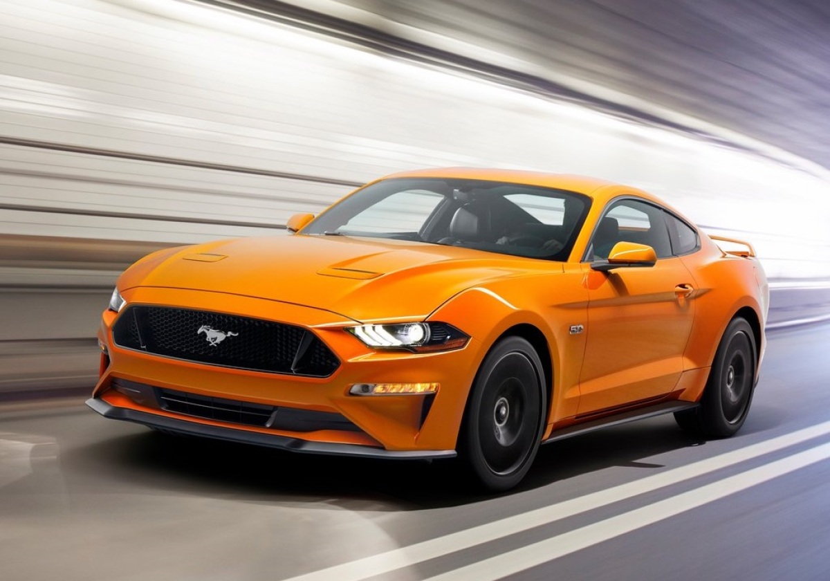 Ford-Mustang GT-2018-1024-03