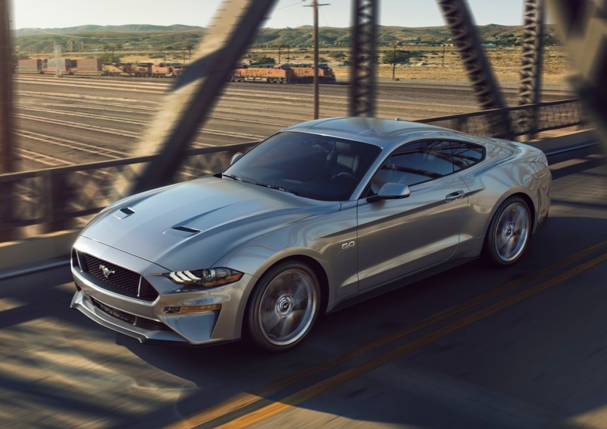 Ford-Mustang GT-2018-1024-04