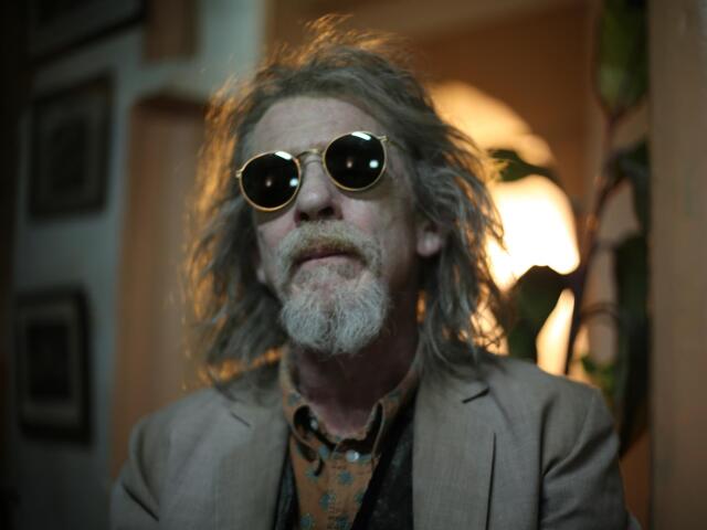 John Hurt Prežijú len milenci