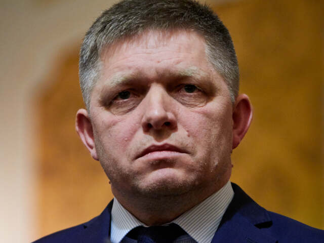 PREMIÉR, fico,