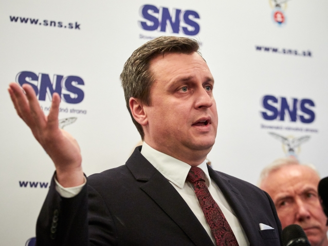 SNS: Vzah ku koalícii