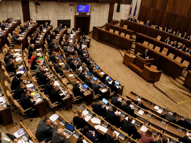 parlament, rokovanie, NRSR, poslanci, poslanec