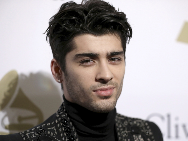 Spevák a bývalý člen One Direction Zayn Malik.