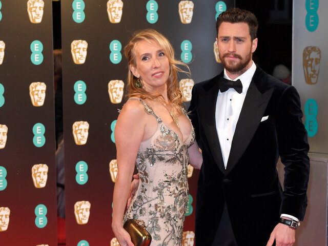 Režisérka Sam Taylor-Johnson a jej manžel - herec Aaron Taylor Johnson. 