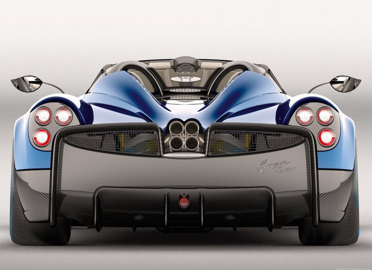 Pagani Huayra Roadster - 2017