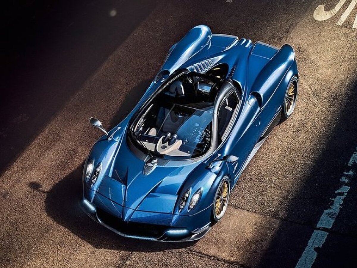 Pagani Huayra Roadster - 2017