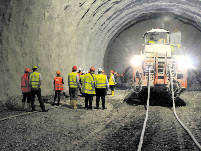 tunel višňové, tunel, diaľnice, D1,