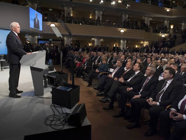 Mike Pence, mníchovská konferencia, konferencia