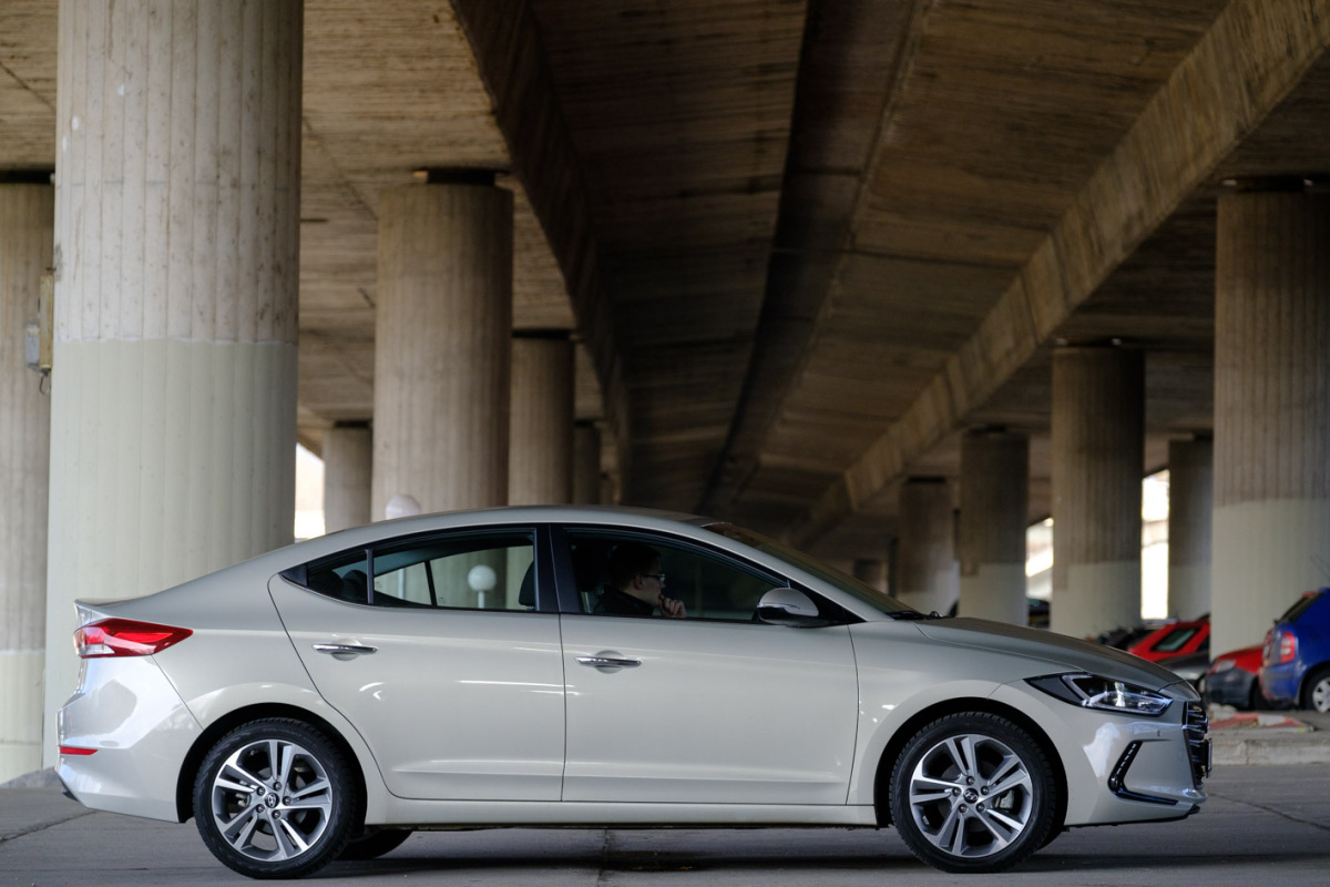 Hyundai Elantra
