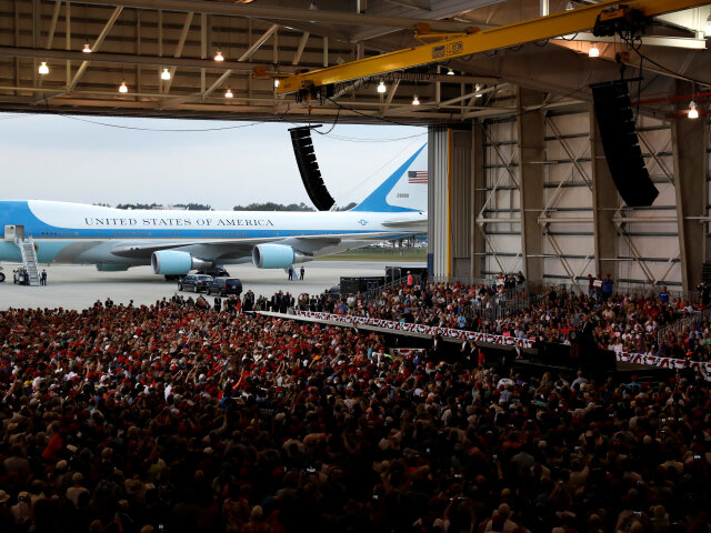 Trump, prejav, Florida, Air Force One