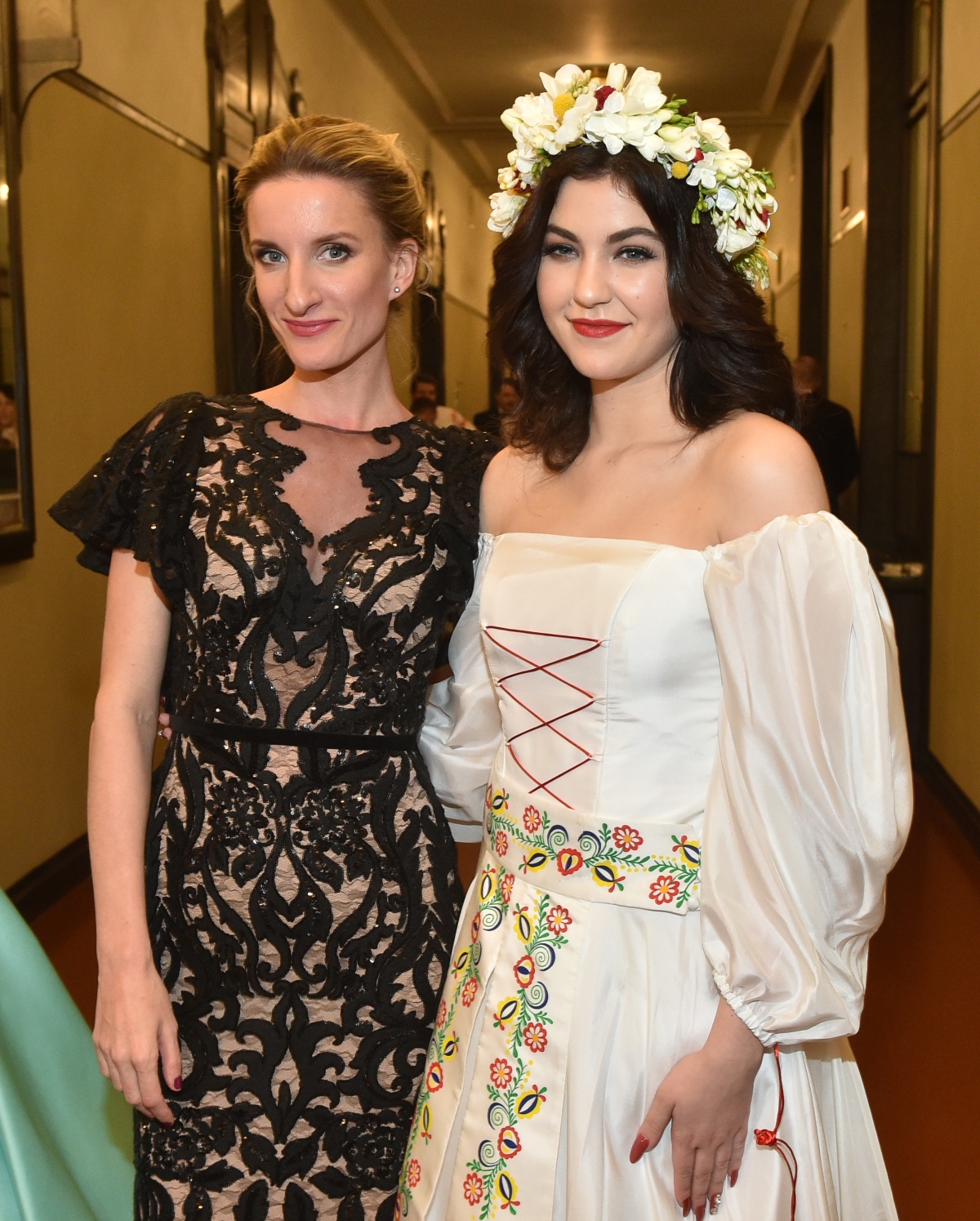 Adela Banášová (vľavo) a speváčka Celeste Buckingham. 