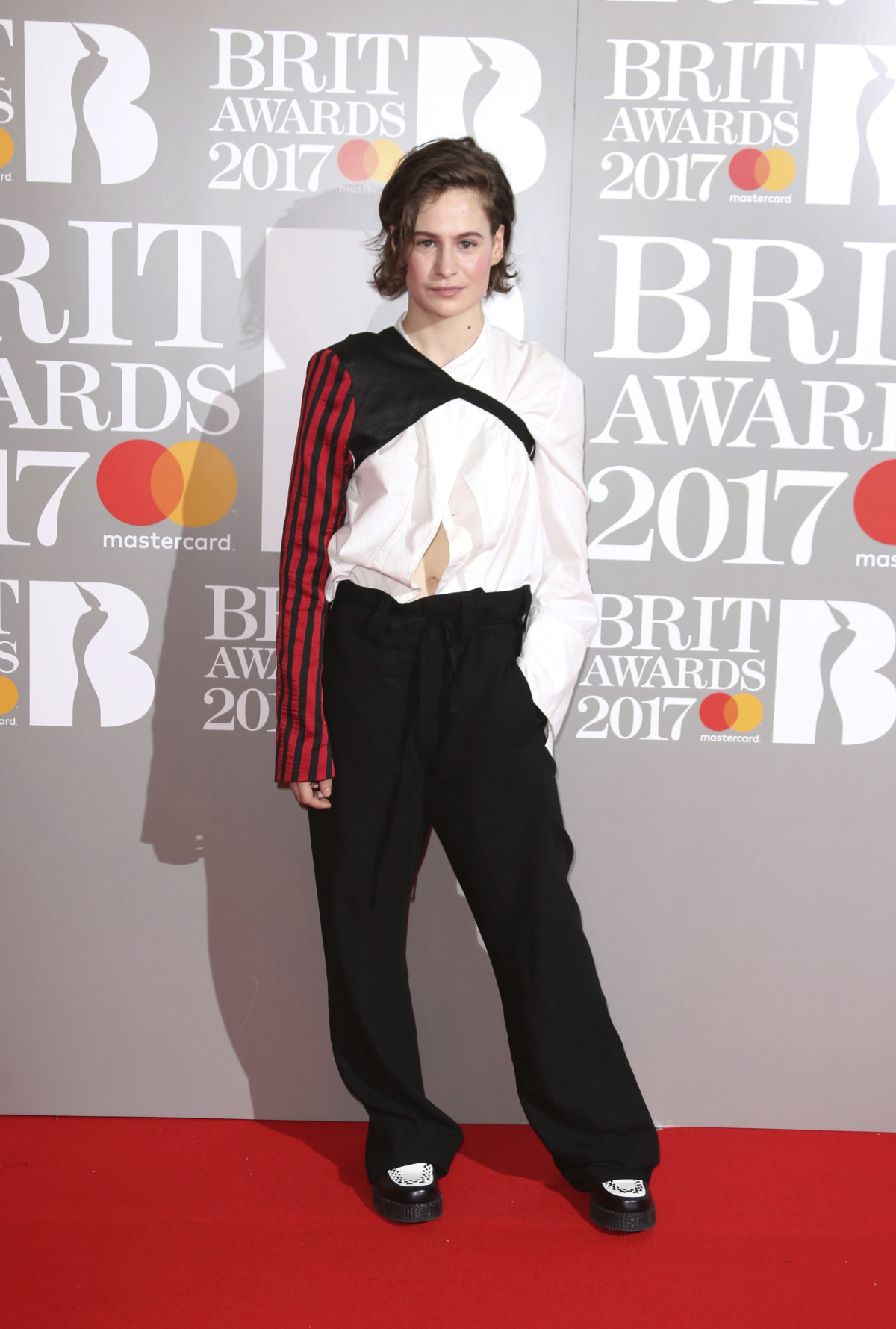 Speváčka Heloise Letissier z formácie Christine and the Queens.