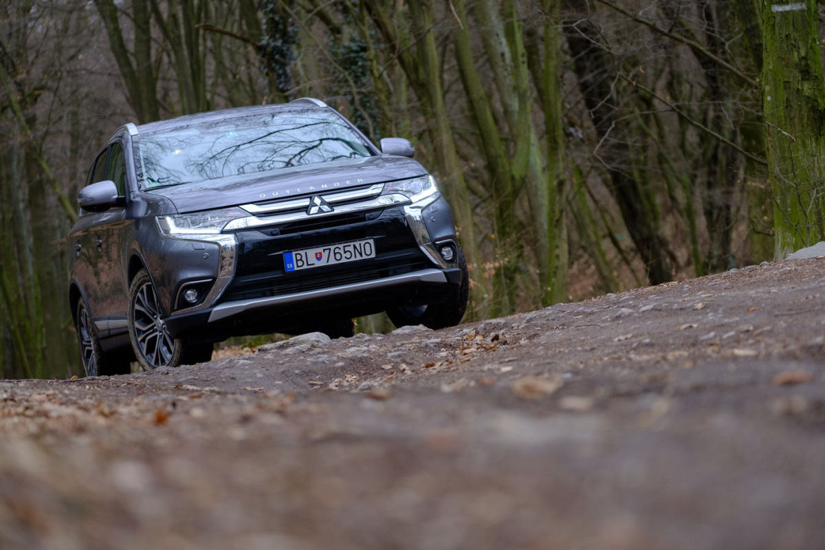 Mitsubishi Outlander