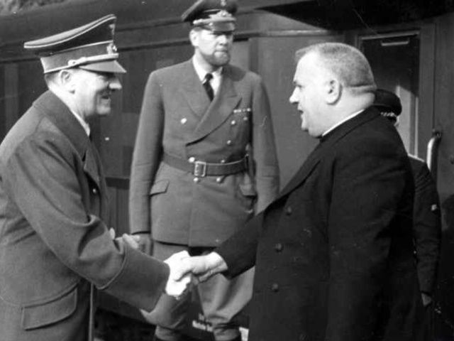 Tiso, Hitler