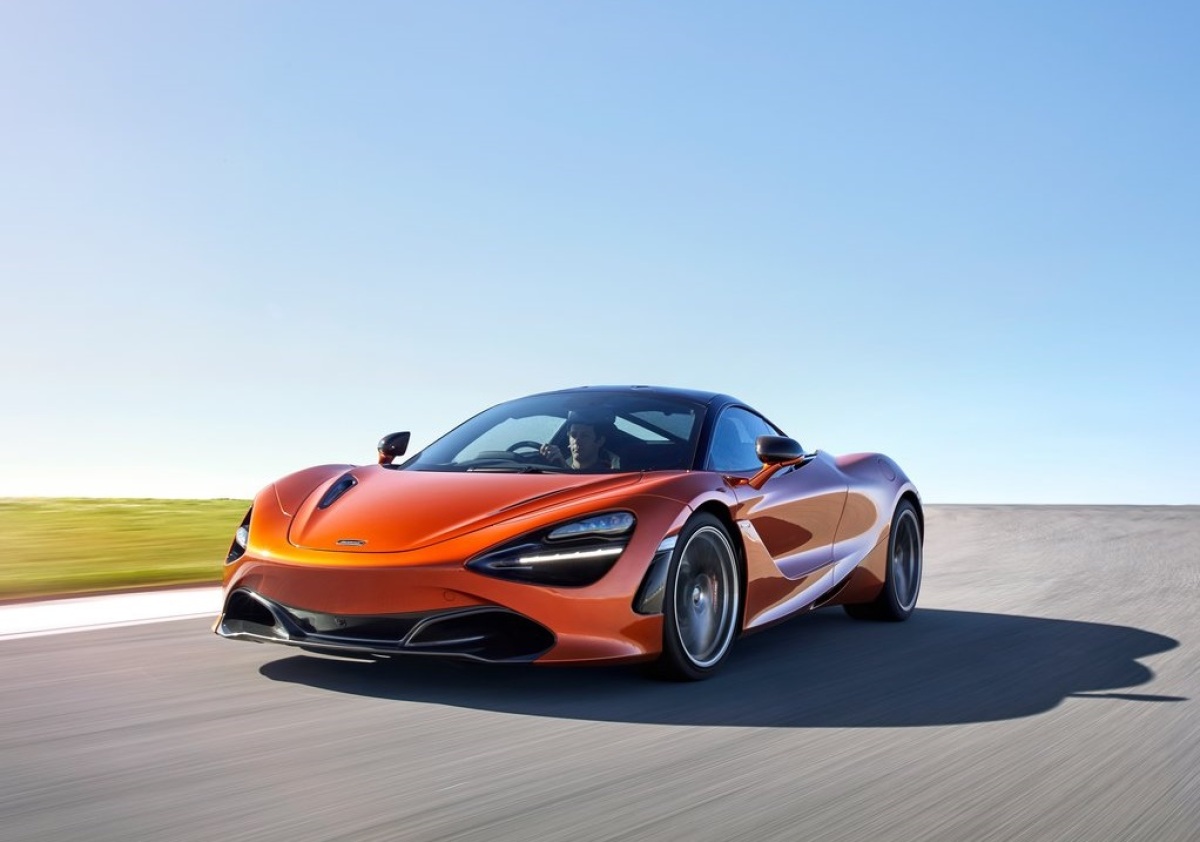 Mc Laren-720S-2018-1024-01