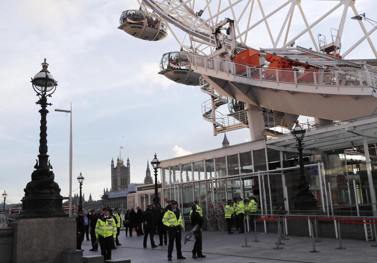 Útok v Londýne, londýn, london eye, polícia,