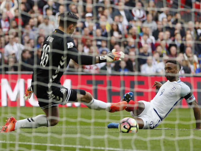 Jermain Defoe, Ernestas Šetkus