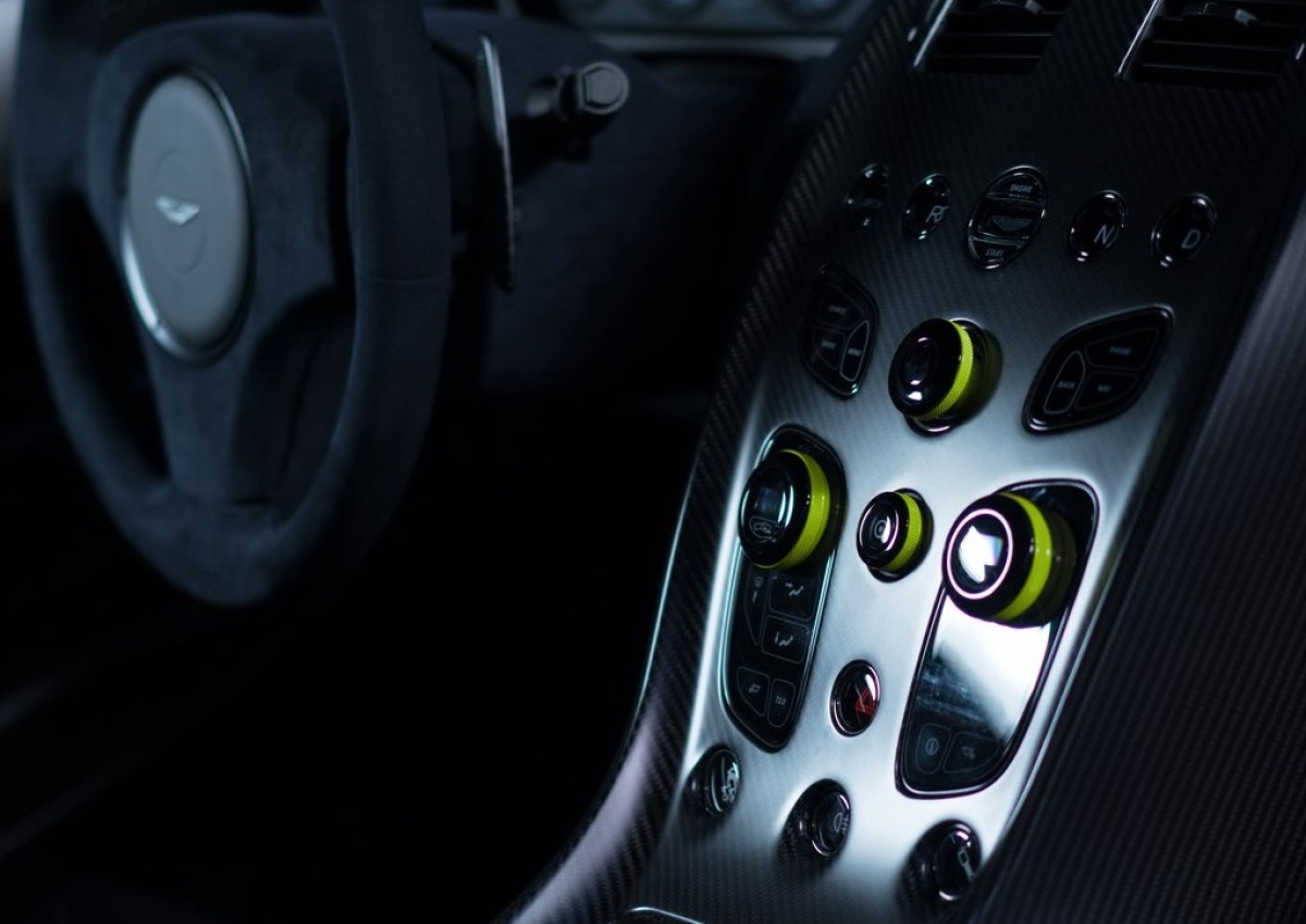 Aston Martin-Rapide AMR-2018-1024-12