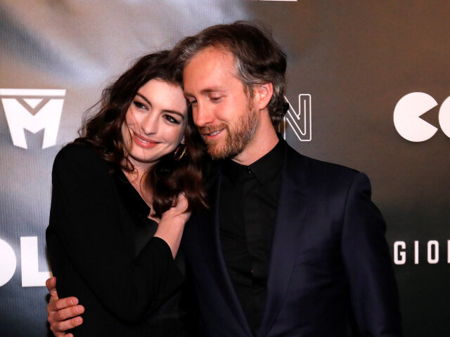 FILM-COLOSSAL/PREMIERE