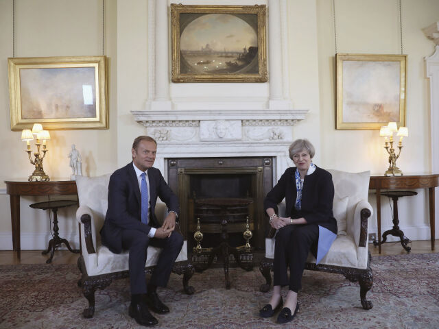 brexit, tusk, mayová