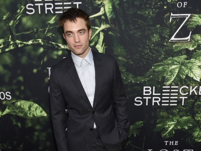Robert Pattinson