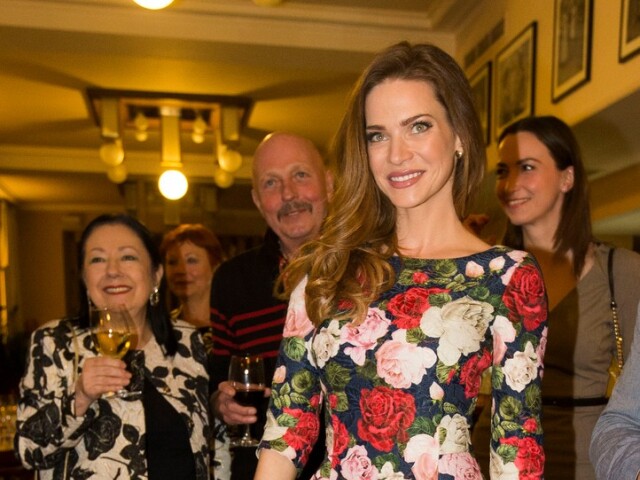 Slovenská modelka Andrea Verešová na narodeninovej oslave v Prahe. 