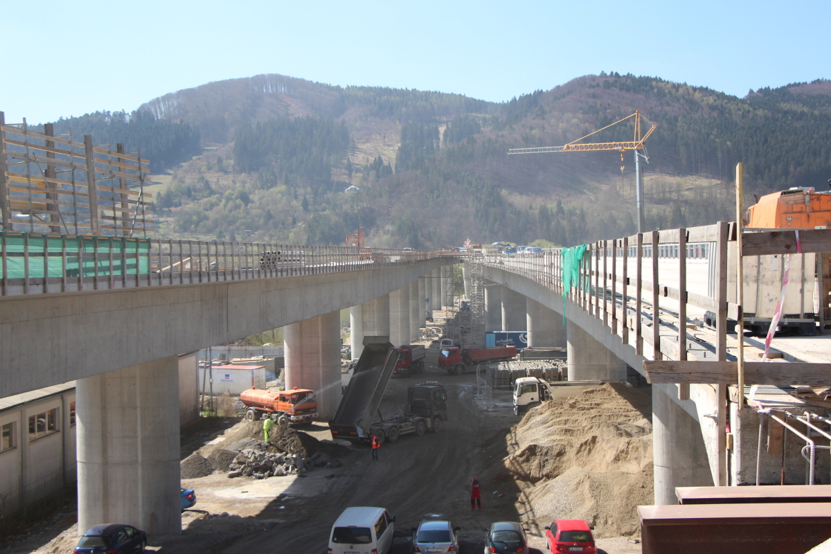 estakada, tunel Považský Chlmec, tunel, povazsky chlmec, d3, dialnica