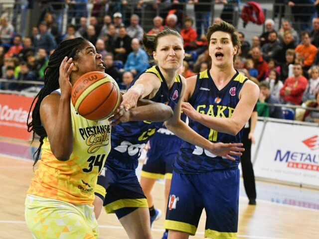 Good Angels Košice,  Lucia Kupčíková, Romana Stehlíková, Monique Oliverová, piešťanské čajky