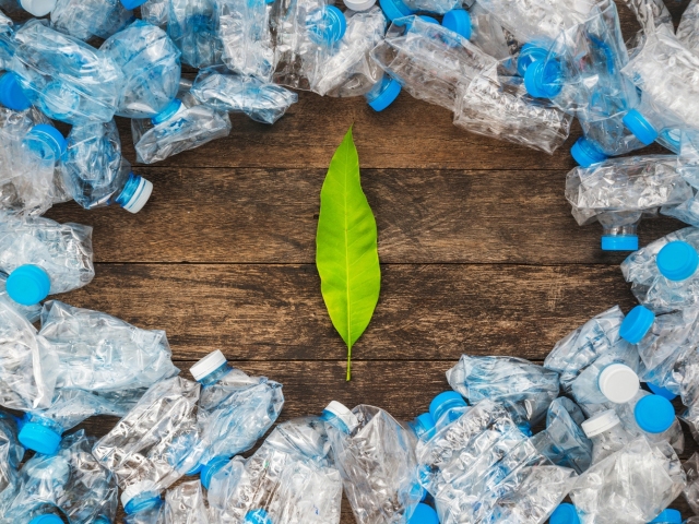 pet flase, plast, recyklacia