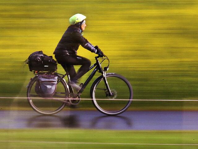 bicykel, cyklista, prilba, cyklistika, šport, turista, cestovanie