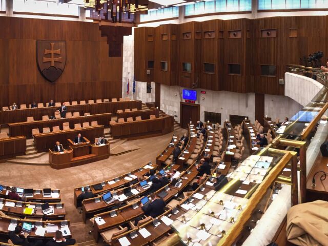 parlament, nrsr,