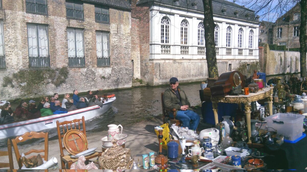 Bruggy, Belgicko, predavač, predajca,