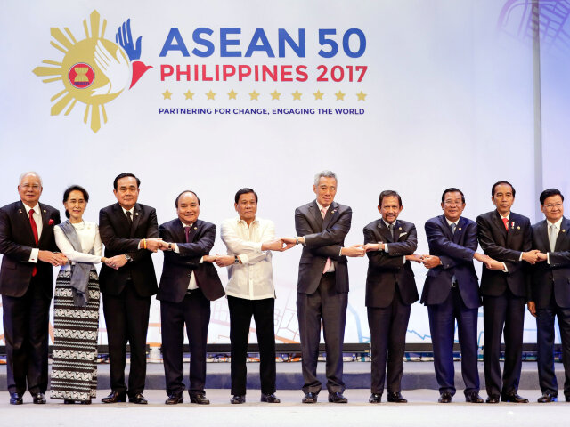 ASEAN-SUMMIT/
