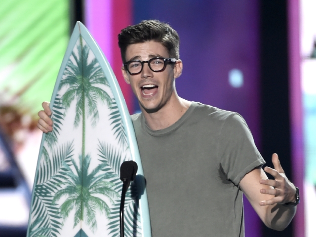 Grant Gustin